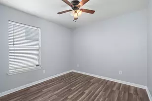 5036 Lexington Meadow Ln, Del Valle, TX 78617 - Photo 24