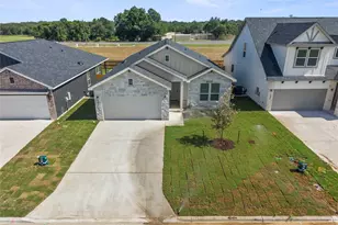544 Gus Loop, Georgetown, TX 78626 - Photo 4
