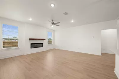 544 Gus Loop, Georgetown, TX 78626 - Photo 14