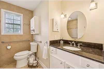 803 E 3rd Street, Georgetown, TX 78626 - Photo 10