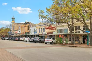 803 E 3rd St, Georgetown, TX 78626 - Photo 12