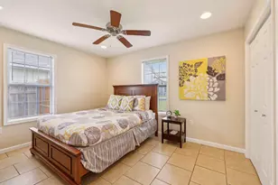 803 E 3rd St, Georgetown, TX 78626 - Photo 8