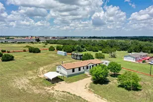 132 Co Rd 247, Georgetown, TX 78633 - Photo 8