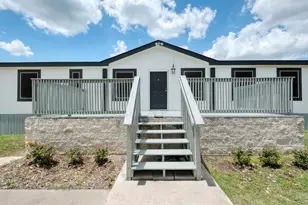 132 Co Rd 247, Georgetown, TX 78633 - Photo 4