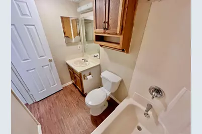 112 Hillside Cove, Elgin, TX 78621 - Photo 10