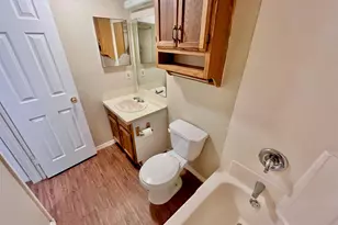 112 Hillside Cove, Elgin, TX 78621 - Photo 10