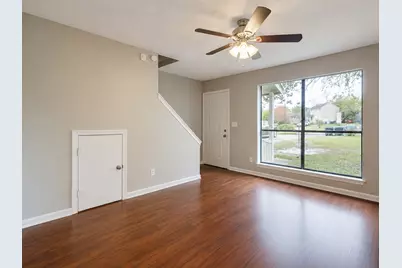 112 Hillside Cove, Elgin, TX 78621 - Photo 2