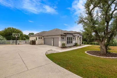 128 Stag Leap Court, Liberty Hill, TX 78642 - Photo 4