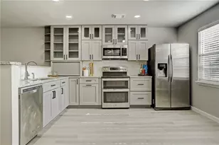 1810 River Crossing Cir, Austin, TX 78741 - Photo 1