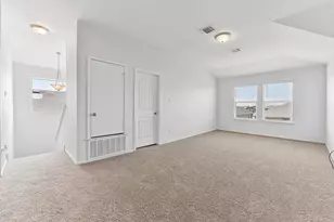 105 Green Jay Dr, Jarrell, TX 76537 - Photo 20