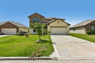 105 Green Jay Dr, Jarrell, TX 76537 - Photo 2