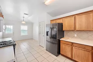 140 Plumbago Cove, Buda, TX 78610 - Photo 16