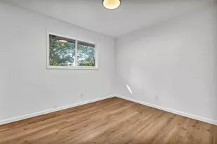 406 Lakeway Dr, Georgetown, TX 78628 - Photo 22