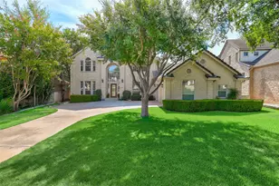 38 Tiburon Dr, The Hills, TX 78738 - Photo 1
