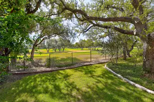 38 Tiburon Dr, The Hills, TX 78738 - Photo 14
