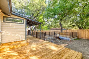 10808 Ridgeway St, Jonestown, TX 78645 - Photo 24