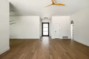 7704 Kiva Dr, Austin, TX 78749 - Photo 10