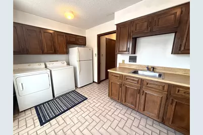 133 Champions Drive, Rockdale, TX 76567 - Photo 18