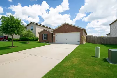 297 Koontz Loop, Jarrell, TX 76537 - Photo 2