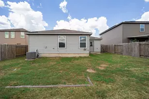 297 Koontz Loop, Jarrell, TX 76537 - Photo 14
