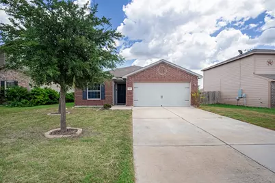 297 Koontz Loop, Jarrell, TX 76537 - Photo 1