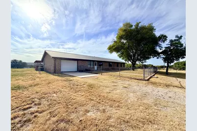 211 Fm 3023 S, Goldthwaite, TX 76844 - Photo 2