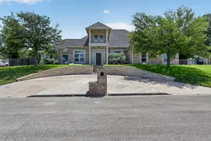 3917 Walden Creek Crossing, Harker Heights, TX 76548 - Photo 1