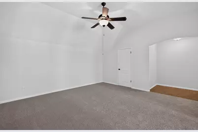 3917 Walden Creek Crossing, Harker Heights, TX 76548 - Photo 14