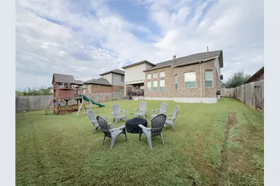2515 Portici Pass, Round Rock, TX 78665 - Photo 32