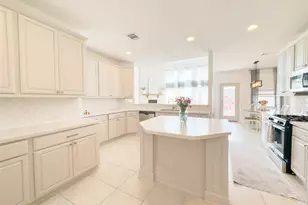 2515 Portici Pass, Round Rock, TX 78665 - Photo 12