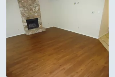 2213 Singletree Avenue #B, Austin, TX 78727 - Photo 4