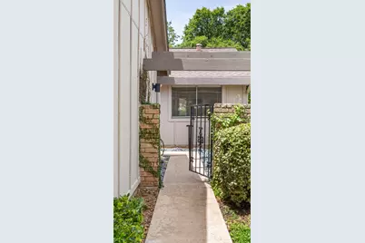 2532 Stoutwood Circle, Austin, TX 78745 - Photo 8