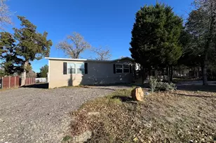 119 Camino De Agua, Elgin, TX 78621 - Photo 2