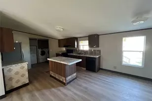 119 Camino De Agua, Elgin, TX 78621 - Photo 6