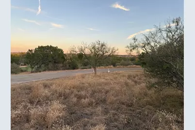 304 Red Wine, Horseshoe Bay, TX 78657 - Photo 4