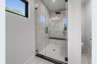 1402 Beckett Street #1B, Austin, TX 78757 - Photo 18