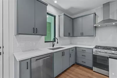 1402 Beckett Street #1B, Austin, TX 78757 - Photo 6