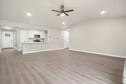 502 Pintail Lane, Taylor, TX 76574 - Photo 16