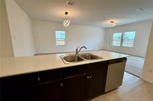 112 The Bad Wy, Jarrell, TX 76537 - Photo 16