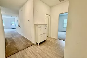 112 The Bad Wy, Jarrell, TX 76537 - Photo 4
