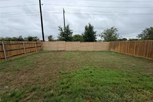 112 The Bad Wy, Jarrell, TX 76537 - Photo 24