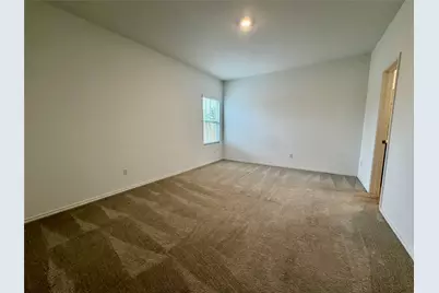 112 The Bad Way, Jarrell, TX 76537 - Photo 8