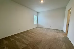 112 The Bad Wy, Jarrell, TX 76537 - Photo 8