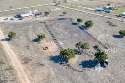 14024 Graef Road, Creedmoor, TX 78610 - Photo 8