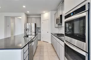 6408 Golden Bough Ln, Pflugerville, TX 78660 - Photo 4