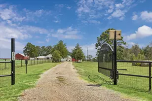 155 Frenzel Cutoff, Paige, TX 78659 - Photo 2