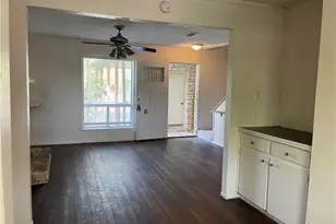 1601 Taylor Gaines St, Austin, TX 78741 - Photo 4