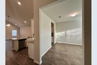 10701 Seguin Road, Austin, TX 78754 - Photo 4