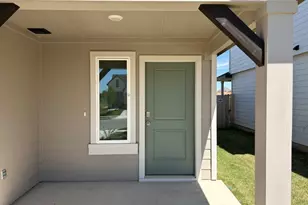 305 Randall Pl, Rockdale, TX 76567 - Photo 2