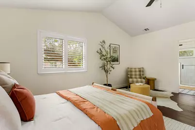 7608 Hawkeye Drive, Austin, TX 78749 - Photo 16